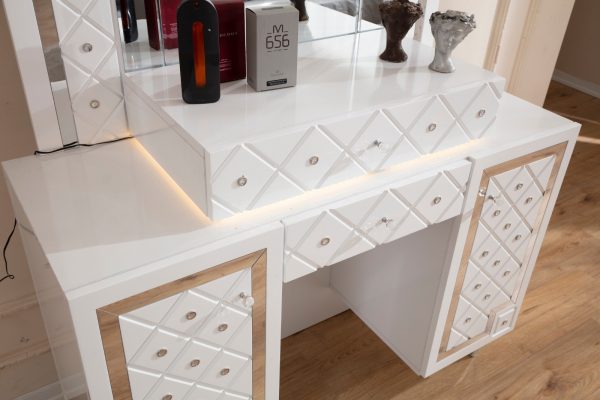 QUEEN WHITE BEDROOM SET - Style HeavenQUEEN WHITE BEDROOM SETBedroom setStyle HeavenStyle HeavenQUEENWHITEBEDSET5061028323132